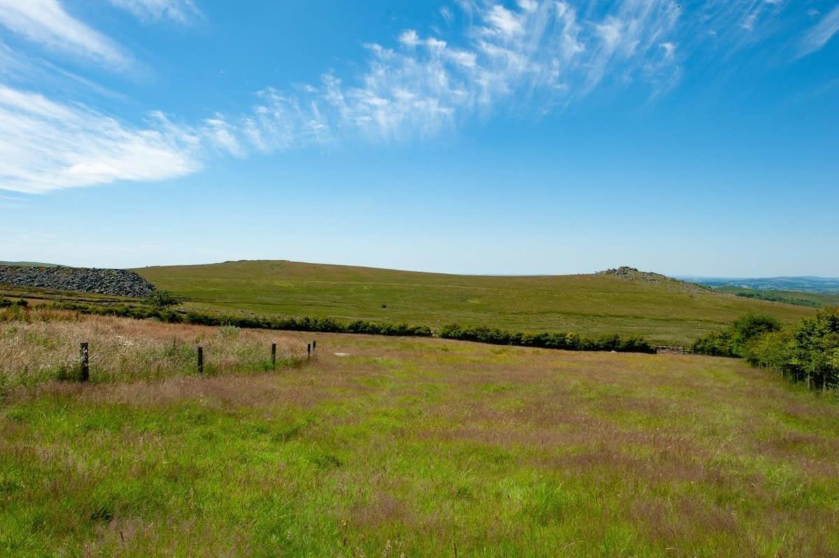 Villa Dartmoor Barn On North Hessary Tor Yelverton Esterno foto